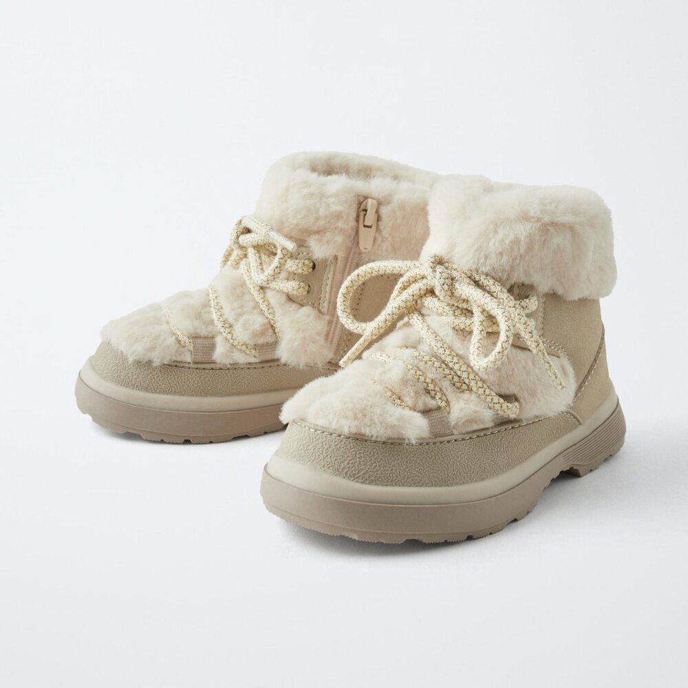 Contrast Zara Boots - Size 23 / 7